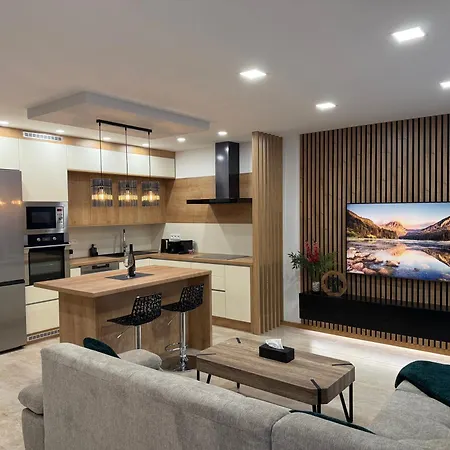 Luxury Near Prague - Garden - Parking *