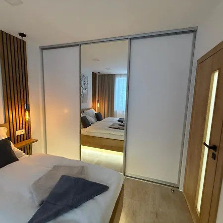 Διαμέρισμα Luxury Near Prague - Garden - Parking